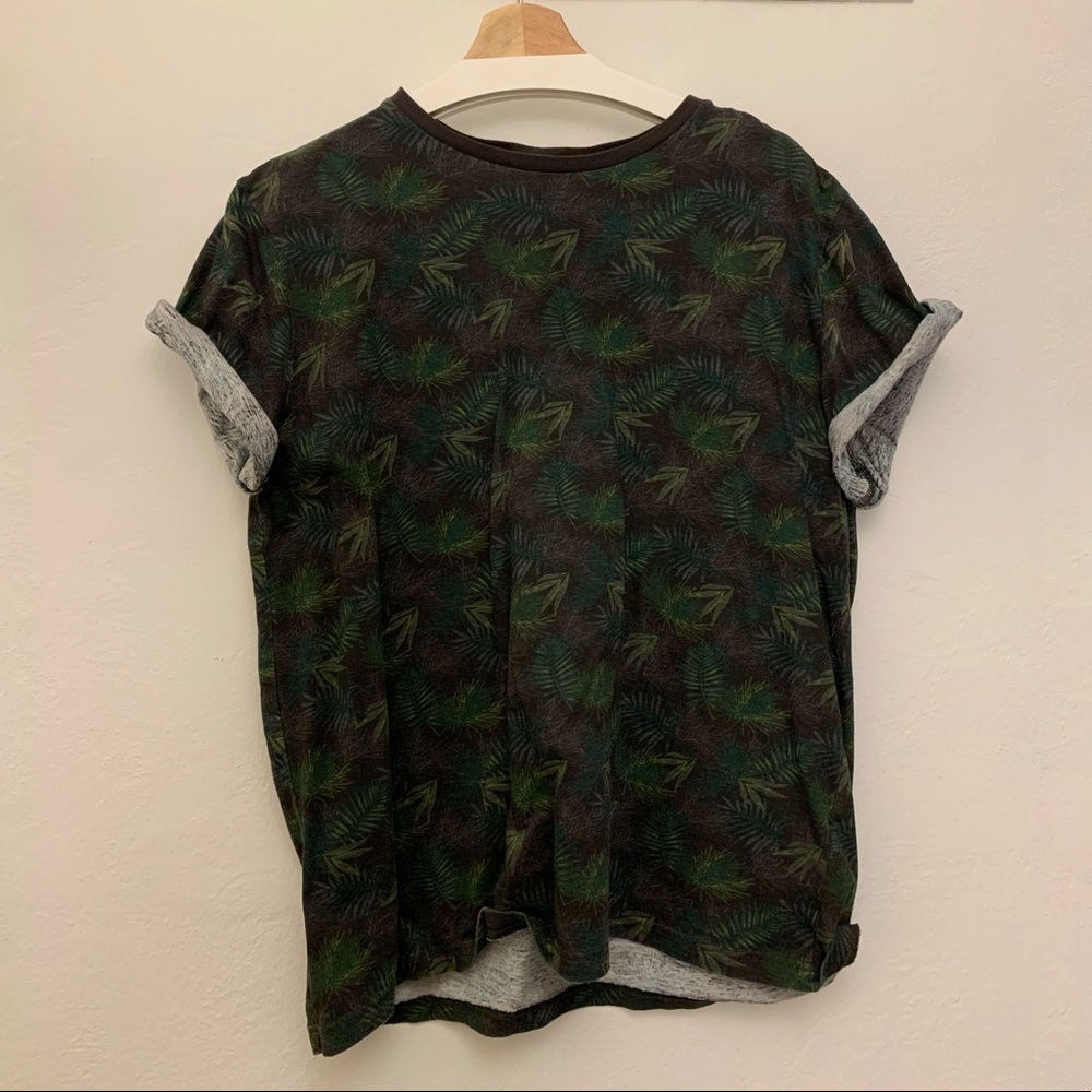 Outrage London Black Label Leaf Print T-Shirt